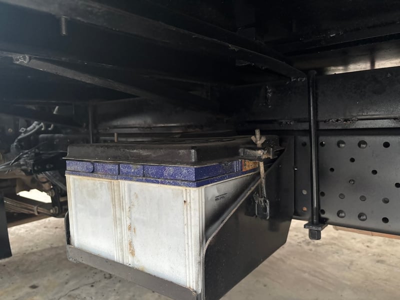 ISUZU NQR 175แรง ปี59 ยางเต็ม กระบะใหม่