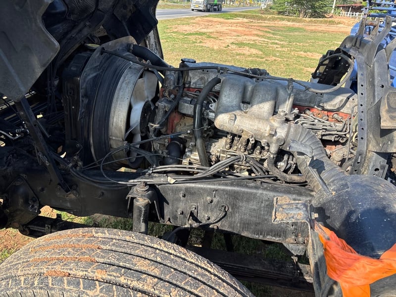 รถหกล้อเครน TADANO FTR 195แรง ปี48  7.50ม.