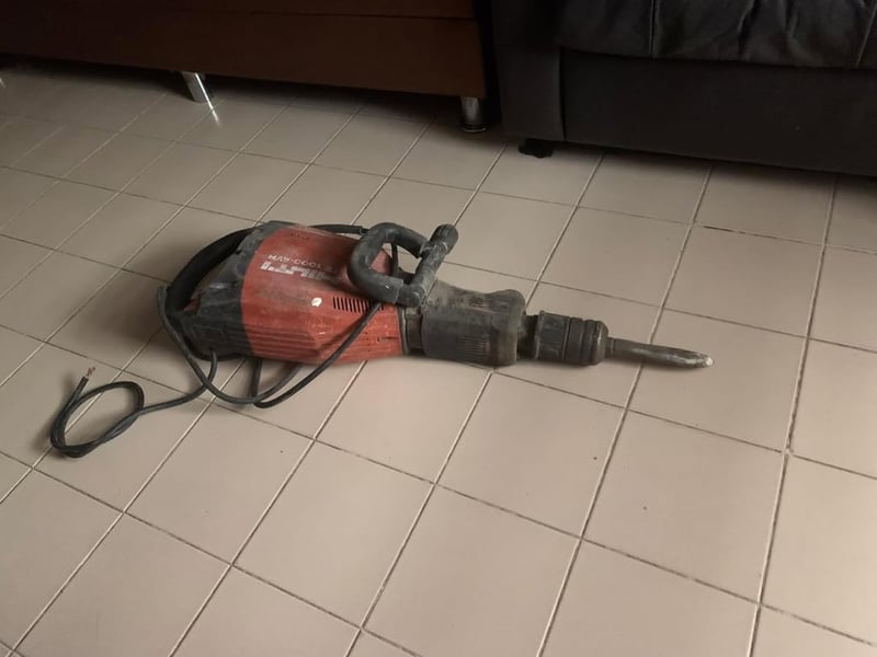 ขายเครื่องสกัดทำลาย HILTI มือสองพร้อมใช้