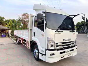 6 ล้อ FRR 210 ปี 58 กระบะเหล็กยาว 6.50 เมตร เปิดได้รอบ รถห้างแต่งโฉมใหม่ ไฟหน้าโปรเจคเตอร์ สภาพสวย ภายในเต็ม เครื่องดี ช่วงล่าง