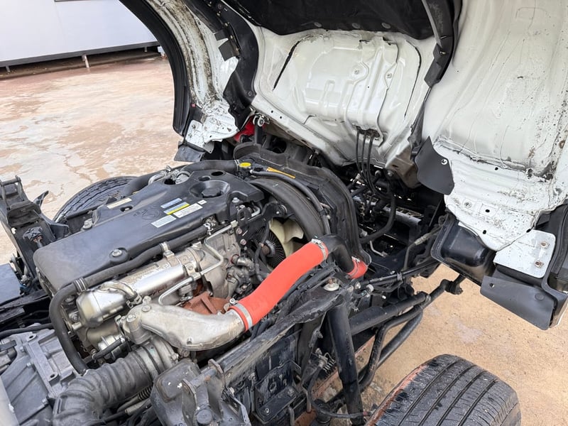 4 ล้อ NLR ปี 59 เครื่อง 130 แรง ป้ายเล็กไม่ติดเวลา ตู้แห้งยาว 3.20 เมตร ภายในเต็ม เครื่องแน่นๆ รถพร้อมใช้งาน