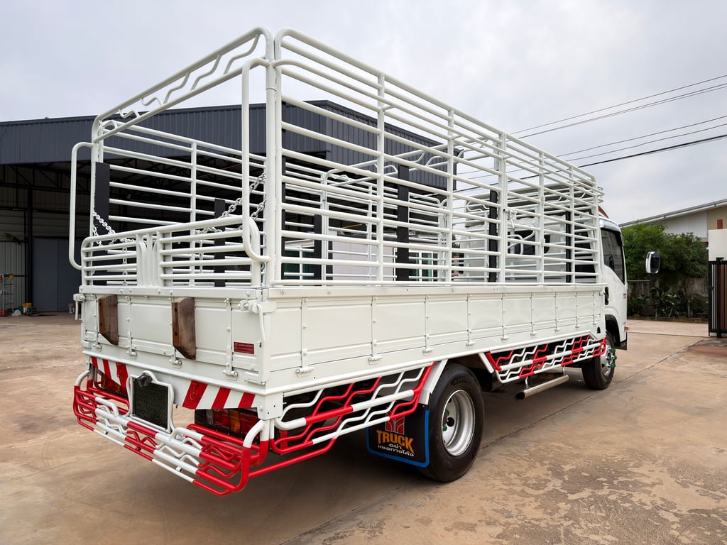 6 ล้อ NPR 150 ปี 63 กระบะเหล็กยาว 5 เมตร รถพร้อมใช้งาน ภายในเต็มสวย เครื่องแน่นๆ ช่วงล่างแน่น เอกสารพร้อมโอน 6 ล้อ NPR 150 ปี 63 กระบะเหล็กยาว 5 เมตร รถพร้อมใช้งาน ภายในเต็มสวย เครื่องแน่นๆ ช่วงล่างแน่น เอกสารพร้อมโอน