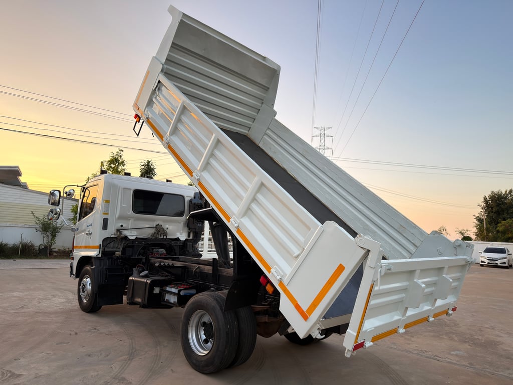 6 ล้อ Hino FC9J 175 แรง ปี 54 เครื่องแน่นๆ ดั้มสวยๆ ภายในสวย เครื่องแน่นๆ รถพร้อมใช้งาน เอกสารพร้อมโอน 6 ล้อ Hino FC9J 175 แรง ปี 54 เครื่องแน่นๆ ดั้มสวยๆ ภายในสวย เครื่องแน่นๆ รถพร้อมใช้งาน เอกสารพร้อมโอน