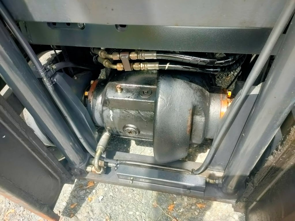 เครื่องดีเซลอีซูซูเดิมๆทั้งคันใหม่มากๆ เครื่องดีเซลอีซูซูเดิมๆทั้งคันใหม่มากๆ