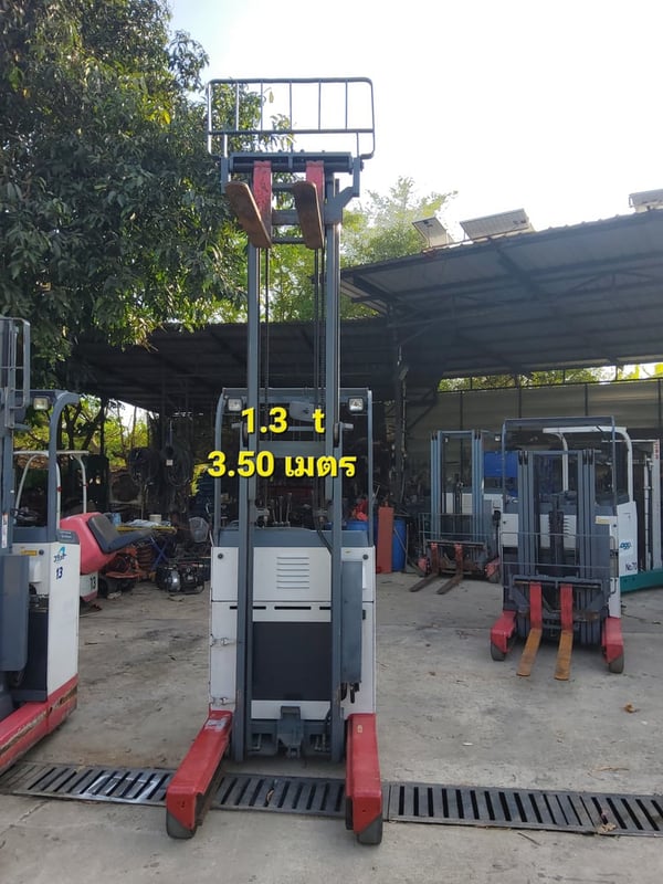 รถยื่นขับ