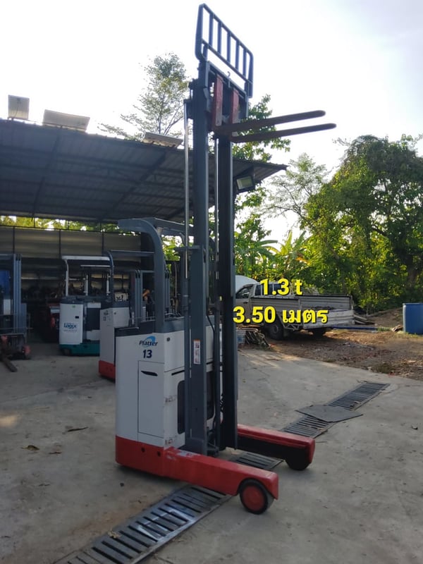 รถยื่นขับ