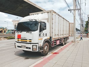 ISUZU FVM 240แรงม้า รถบรรทุก 10ล้อ ตู้แห้ง ปี2011