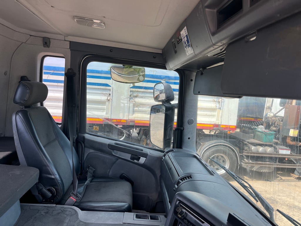 SCANIA P360 360แรงม้า รถบรรทุก หัวลาก 10ล้อ หัวลาก เฉพาะหัว ปี2019 เลขไมล์น้อยกว่า 800,000 กม.