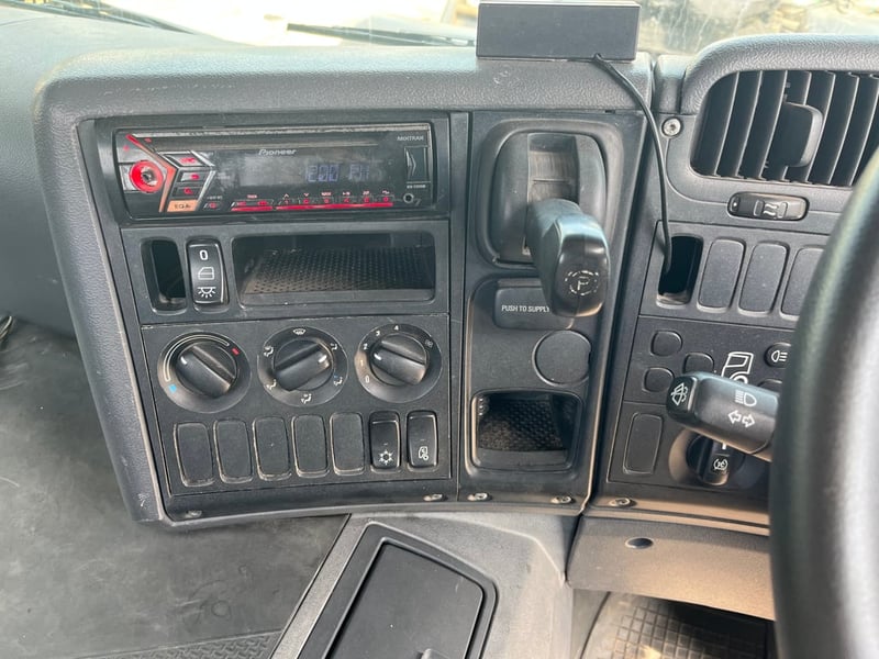 SCANIA P360 360แรงม้า รถบรรทุก หัวลาก 10ล้อ หัวลาก เฉพาะหัว ปี2019 เลขไมล์น้อยกว่า 800,000 กม.