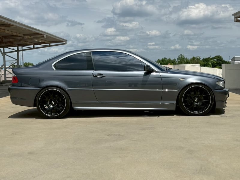 BMW 325Ci Coupe Facelift โฉมไฟยกแท้ E46 2.5L รถศูนย์ BMW Thailand ประวัติศูนย์ครบ