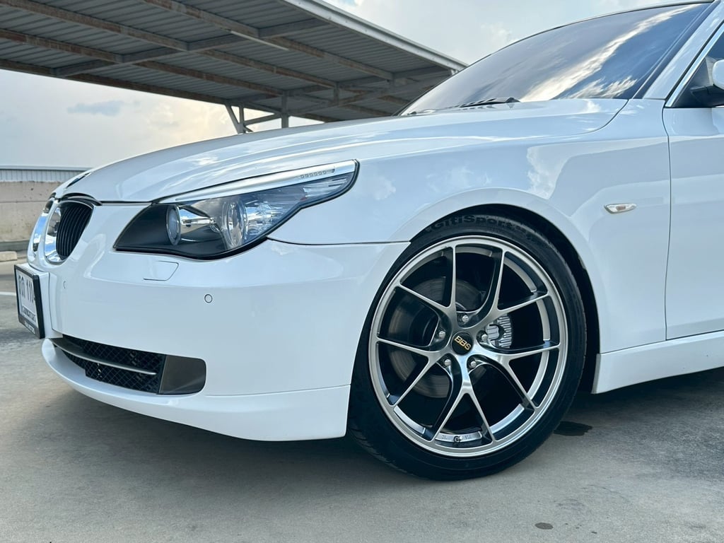 BMW 525i (E60) " LCI " เกียร์ไฟฟ้า 2.5L 6AT BMW 525i (E60) " LCI " เกียร์ไฟฟ้า 2.5L 6AT