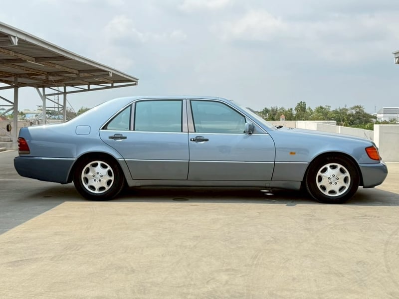 Mercedes Benz S500SEL Long Wheel Base (W140) 5.0L V8 4AT Sunroof 