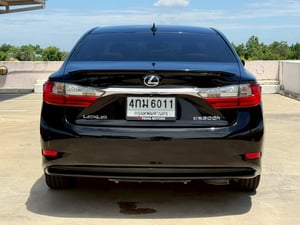 LEXUS ES300h Luxury Minor Change 2.5L Hybrid 6AT Sunroof LEXUS ES300h Luxury Minor Change 2.5L Hybrid 6AT Sunroof