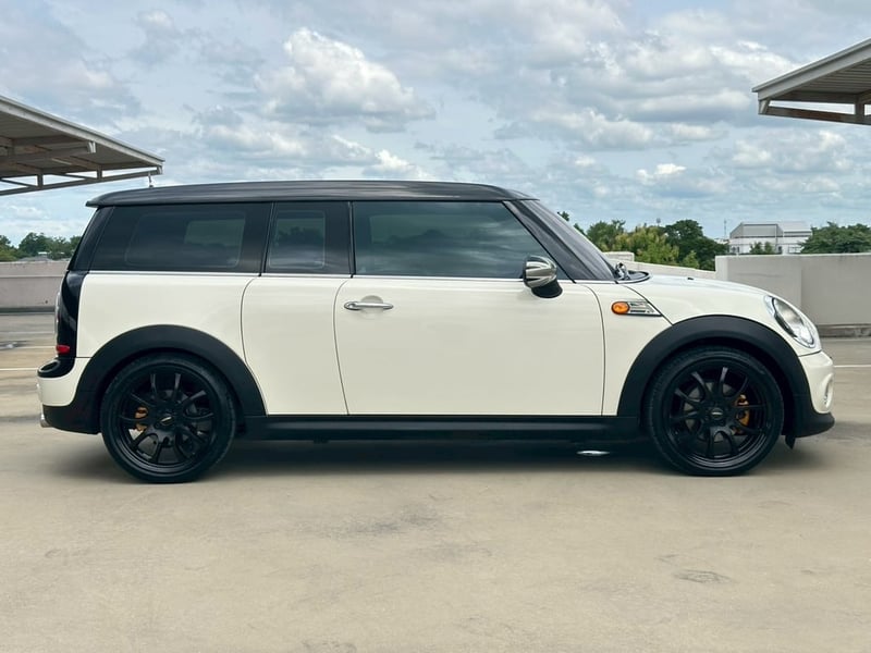 MINI Cooper Clubman (R55) Body ประตูตู้กับข้าว 1.6L Panoramic Glass Roof