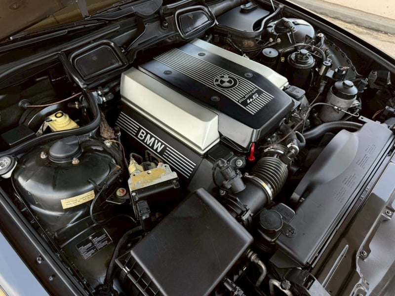 BMW 740iL Long Wheel Base Alpina Look B12 (E38) ตัวรถ 740 แท้ๆ 4.4L V8