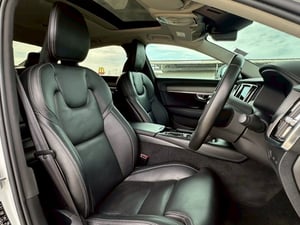 VOLVO S90 Recharge T8 AWD Inscription 2.0L Turbo+Electric Power Motor 8G-Tronic