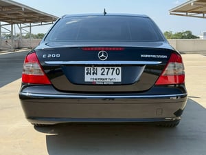 Mercedes - Benz E200 Kompressor < หน้าธนู > Avantgarde 1.8L 5AT (W211) Mercedes - Benz E200 Kompressor < หน้าธนู > Avantgarde 1.8L 5AT (W211)