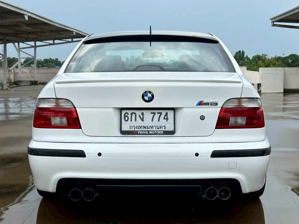 BMW 540i M-Sport (E39) รถย้ายของ 4.4L V8