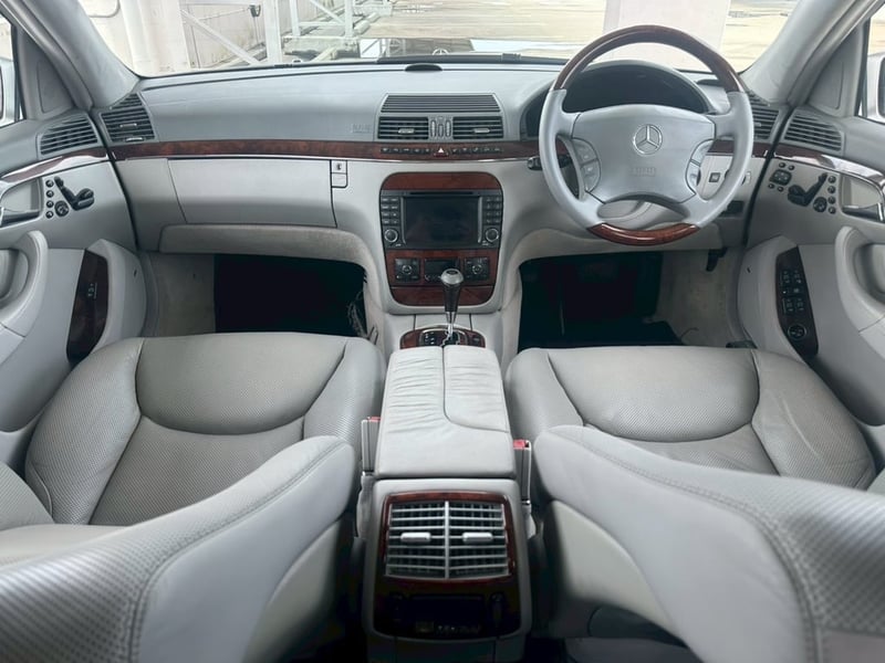 Mercedes-Benz S500 Sunroof "Long Wheel Base" (W220) 5.0L V8