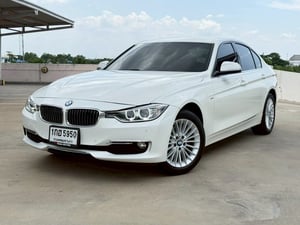 BMW 320d  Luxury Line (F30) 2.0L 8AT TwinTurbo