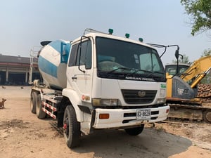 รถโม่ปูน ใช้งานเอง รถโม่ปูน ใช้งานเอง