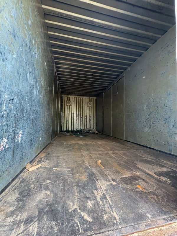 6 ล้อ ตู้แห้ง