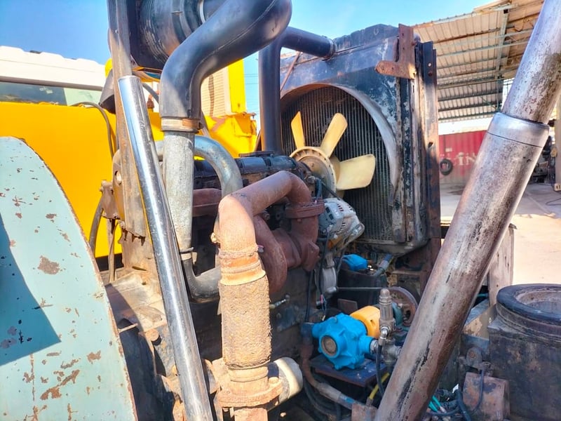 ขายรถ6ล้อดูดฝุ่นแท้งค์สแตนเลส