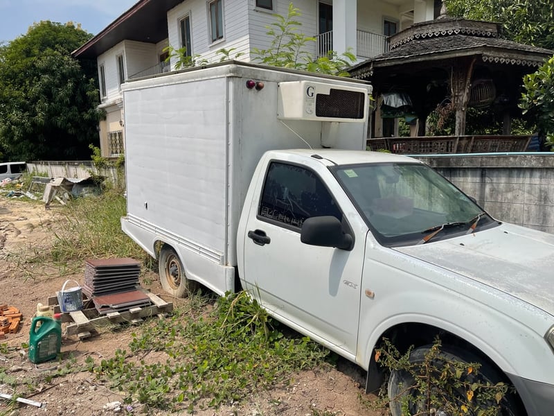 ขายตู้เย็นสแตนเลสติดรถดีแมค(เฉพาะตู้)มีเครื่องทำความเย็น สภาพพร้อมใช้งานไม่มีผุ ขายตู้เย็นสแตนเลสติดรถดีแมค(เฉพาะตู้)มีเครื่องทำความเย็น สภาพพร้อมใช้งานไม่มีผุ