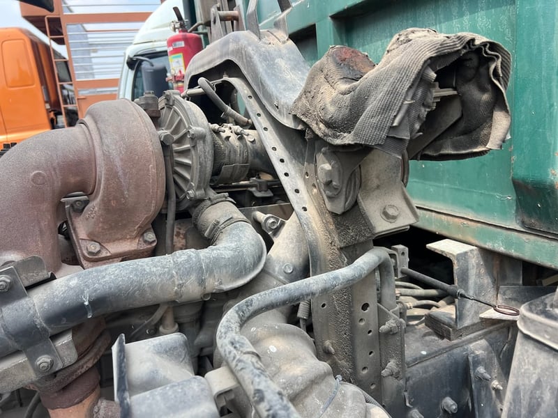 ขายเดกก้า270ยูโร2ปี46 สวยมากๆ(รถเบียร์ช้าง) ขายเดกก้า270ยูโร2ปี46 สวยมากๆ(รถเบียร์ช้าง)