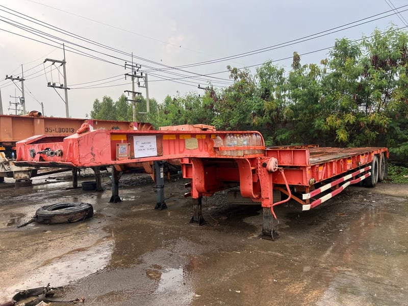 ขายหัวลากนิสสัน 320แรงม้า เบรคแห้งพร้อมหางโลเบท 2เพลา สภาพสวยพร้อมใช้งาน