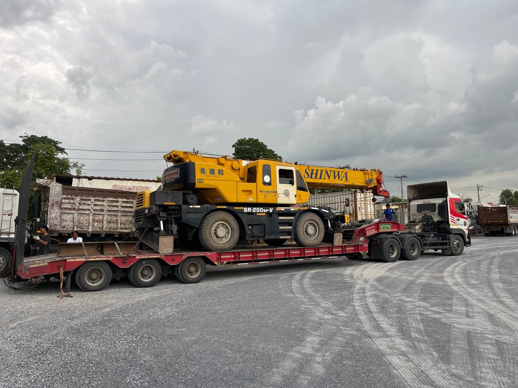 ขายเครนKATO 25ton ขายเครนKATO 25ton