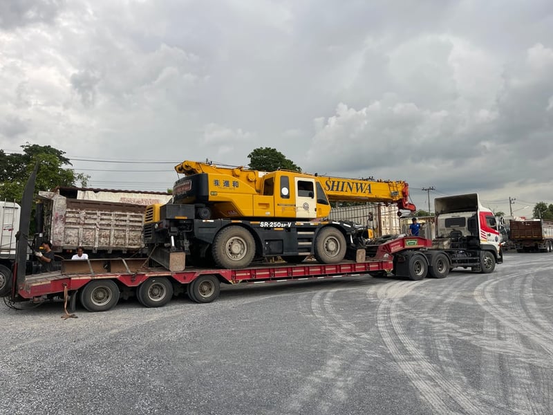 ขายเครนKATO 25ton ขายเครนKATO 25ton