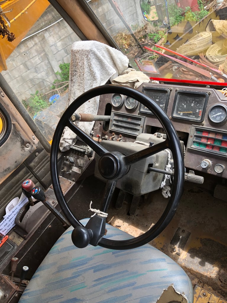 ขายรถเครน TADANO TR-202 สภาพดี พร้อมใช้งาน ขายรถเครน TADANO TR-202 สภาพดี พร้อมใช้งาน