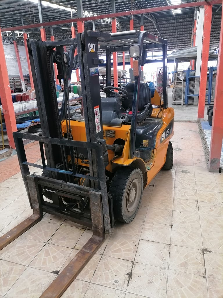 รถฟอร์คลิฟท์2. 5ตันงาส