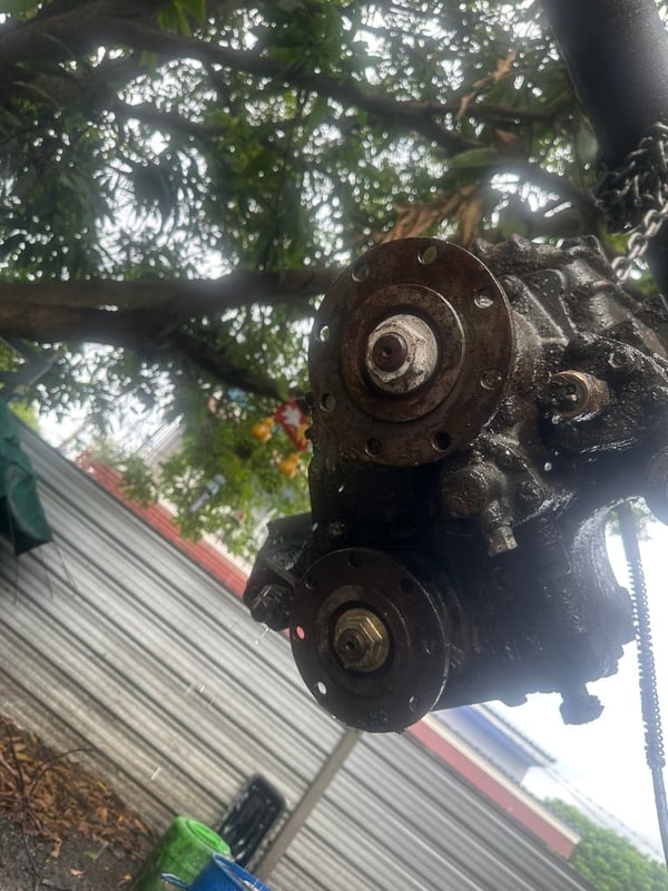 สโล 6 ล้อ สโล 6 ล้อ