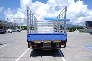 ISUZU NPR 130แรงม้า รถบรรทุก 6ล้อ กระบะคอกสูง ปี2004