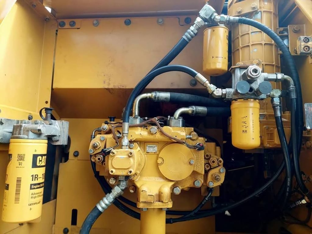 CAT 320D