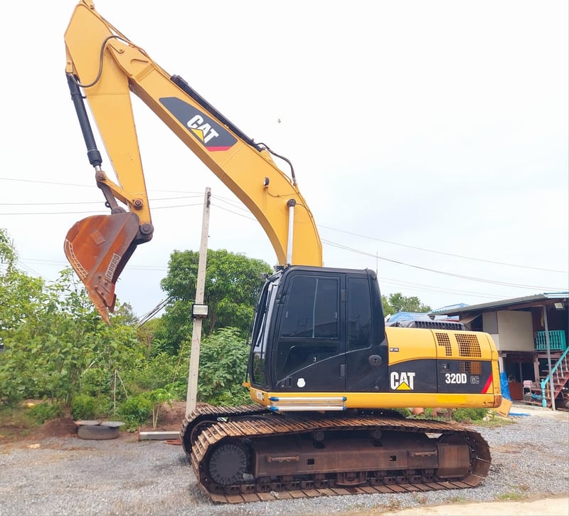CAT 320D GC