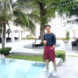 seller