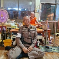 seller